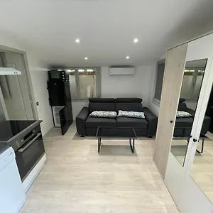 Chalet De Jardin Appartement