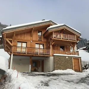 https://chalet-frederick.hotels-rhonealpes.com