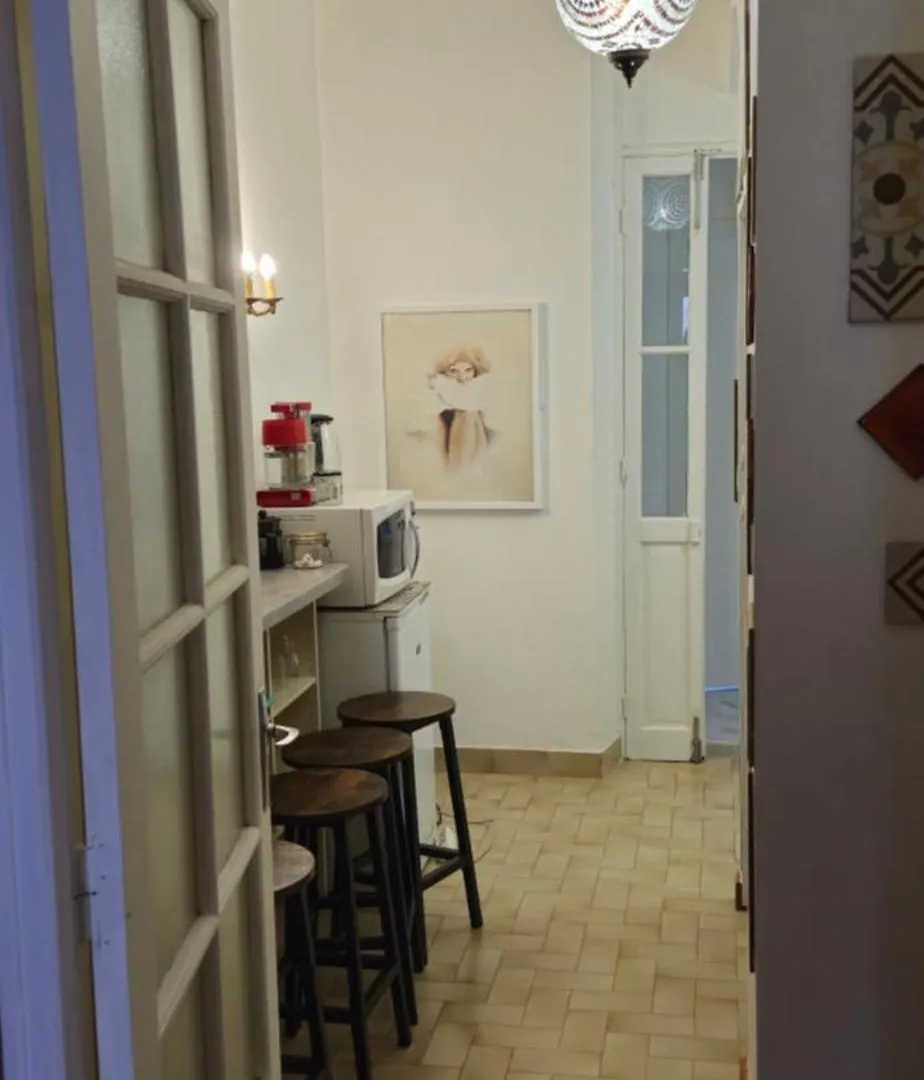 מרסיי Bed And Breakfast Chez L'Habitant 0*,