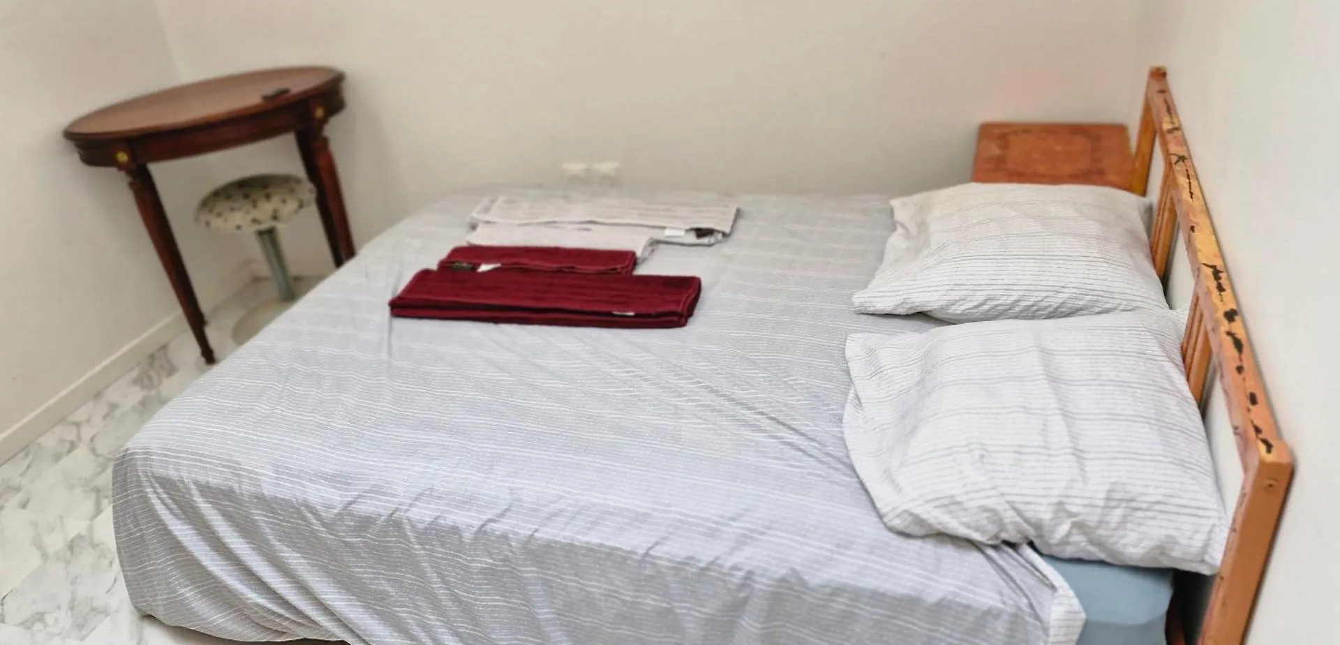 מרסיי Bed And Breakfast Chez L'Habitant